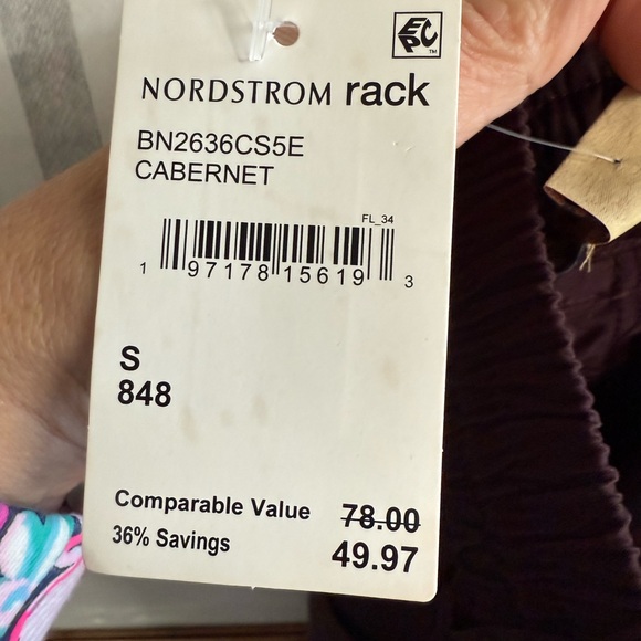 Democracy Dark Burgundy Cargo Jogger Pants NWT - Picture 7 of 9